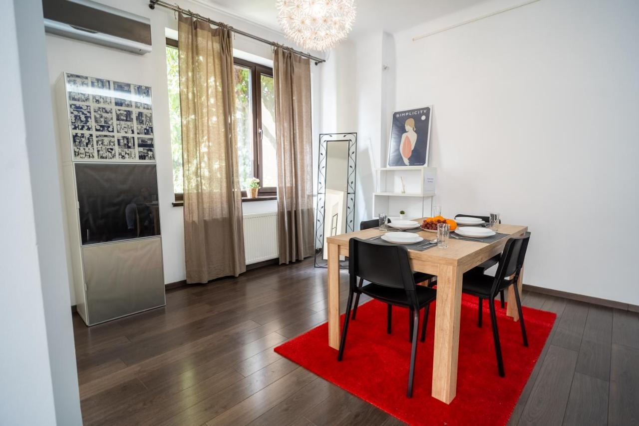 Cozy & Spacious Flat Near Victoriei Square Bükreş Dış mekan fotoğraf